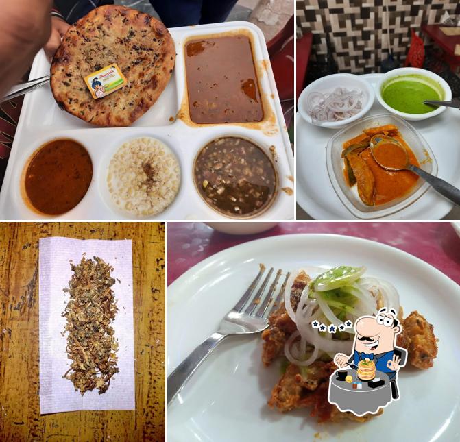 Meals at Amritsari Kulcha Junction