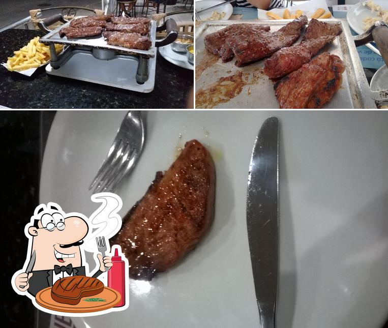 Prove pratos de carne no Choppicanha Restaurante