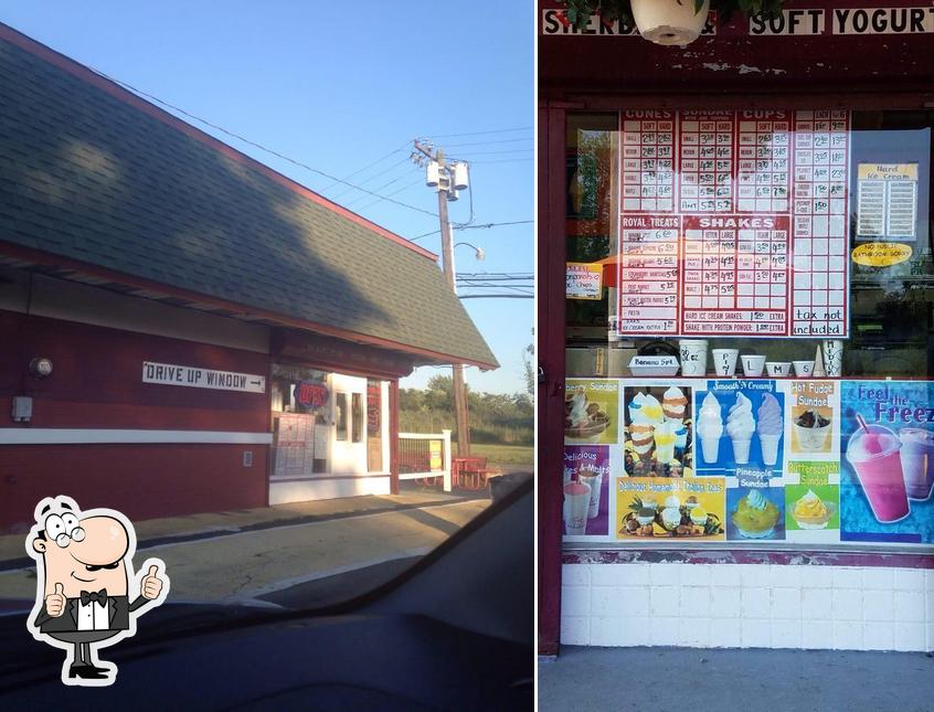 Causeway Ice Cream in South River Restaurant menu and reviews