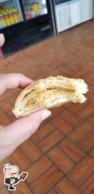 Le Bon Pate, 21547 Jamaica Ave in Floral Park Restaurant menu and reviews