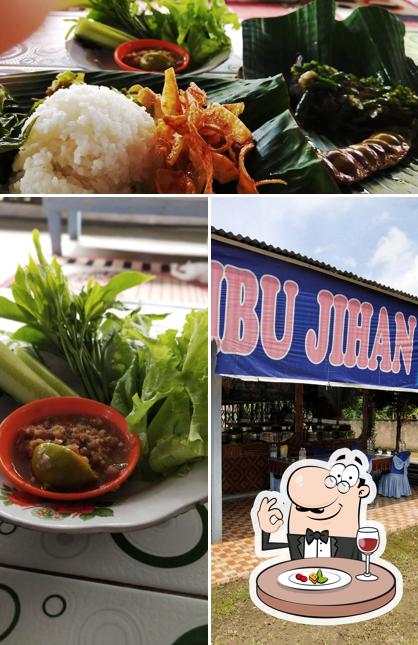 RM Pondok Bambu Jihan, Kampung Rempak - Restaurant reviews