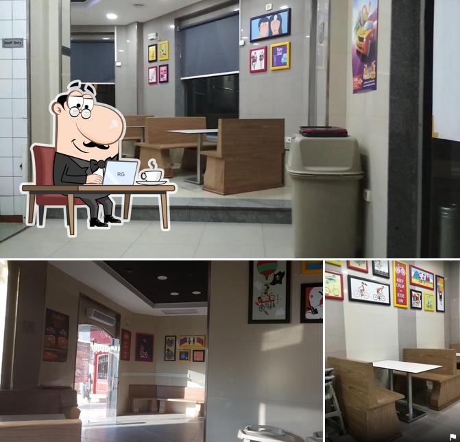 Cook Door - Obour branch restaurant, El Obour City, شارع رابعة العدوية ...