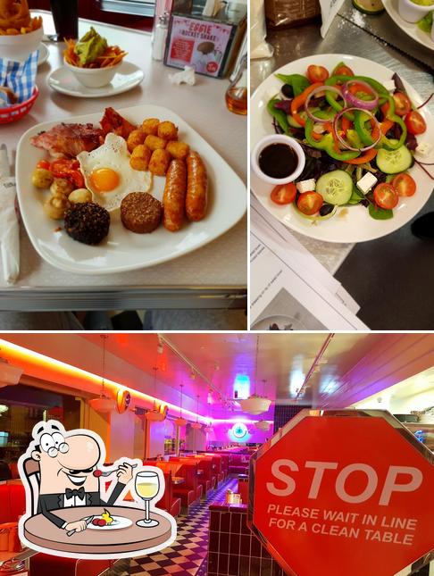 Eddie Rocket's in Athlone Restaurant menu and reviews