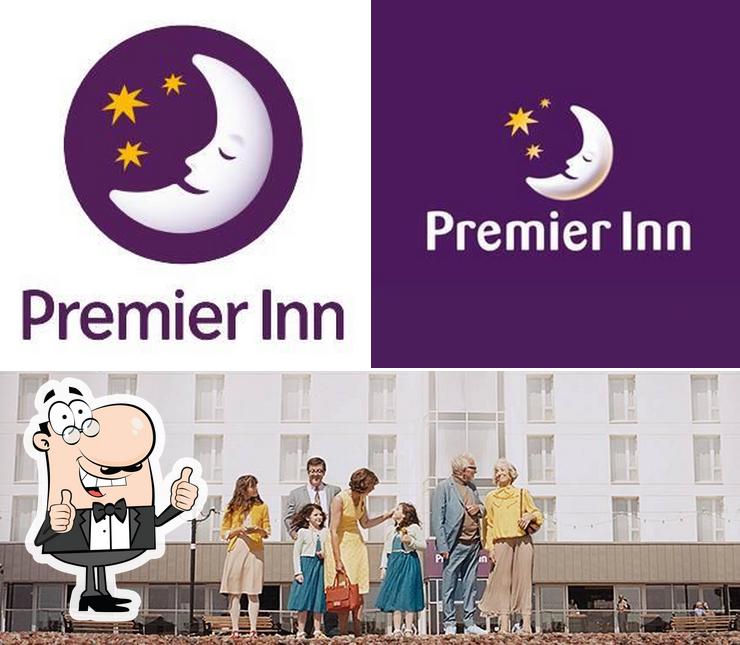 Look at this photo of Premier Inn Guildford North (A3) hotel