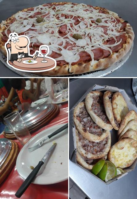 Comida em Graça Esfiharia e Pizzaria