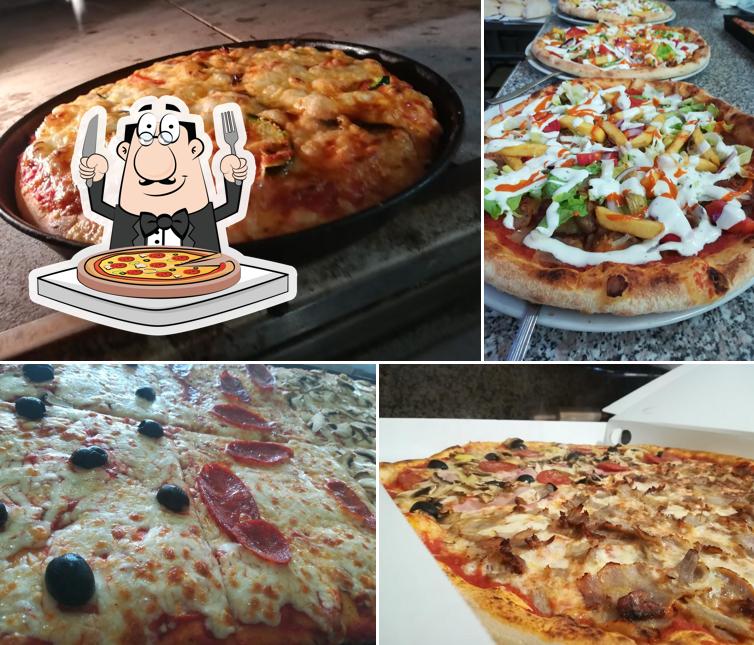 Scegli tra le svariate varianti di pizza