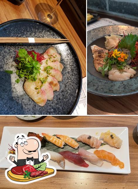 Prueba un plato con carne en Otoro Sushi + Asian Kitchen