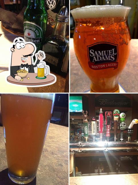 Slapshot Bar & Grill