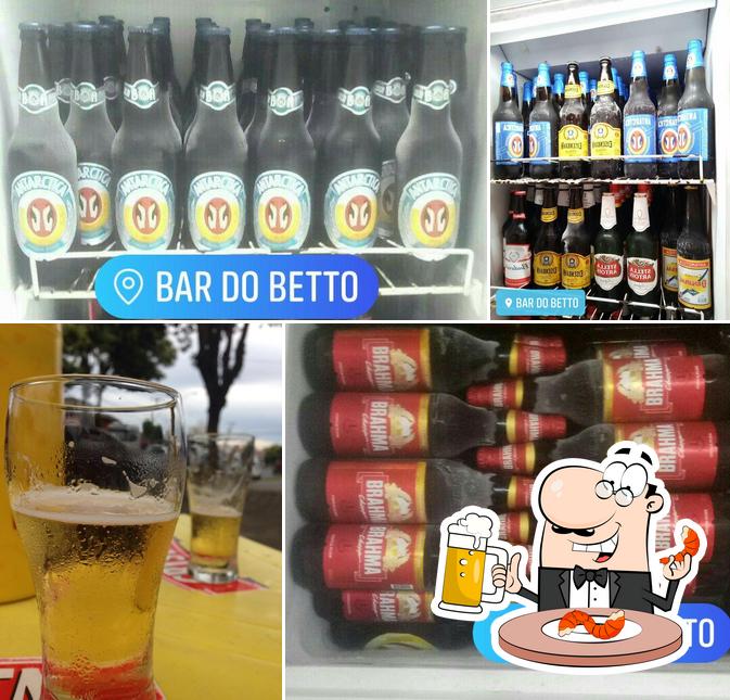 Você pode tomar uma tulipa de cerveja leve ou escura