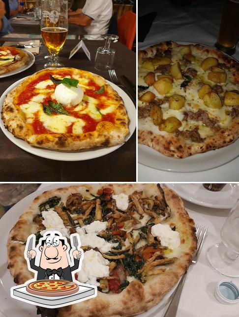 Essayez des pizzas à HOTEL VIOLA & PIZZERIA "DAI VIOLA"