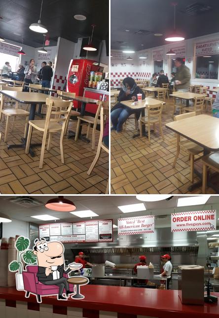 Five Guys, 1365 Berryville Ave in Winchester Restaurant menu and reviews