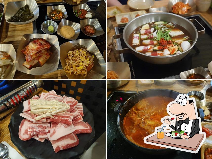 Блюда в "PyeongYang Gogitjip"