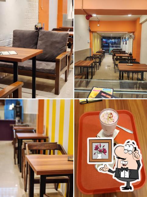 The interior of Cafe Goldys Burger