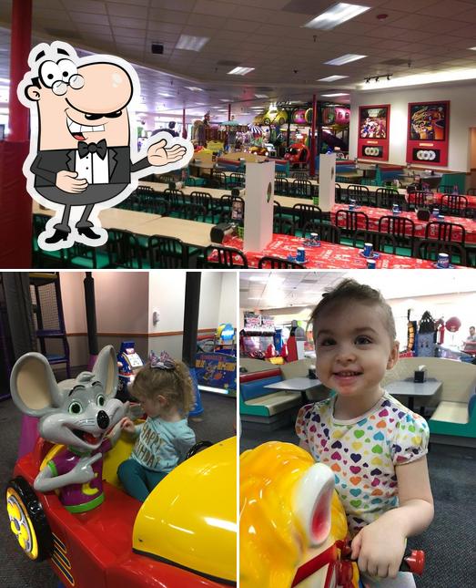 Chuck E. Cheese, 36 W Fairlawn Blvd in Akron - Restaurant menu and reviews