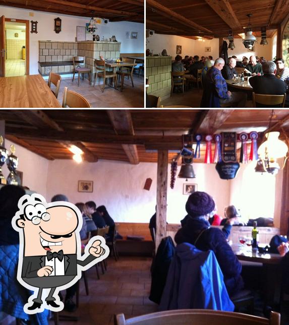 Siediti a un tavolo di Bergrestaurant Chambersberg