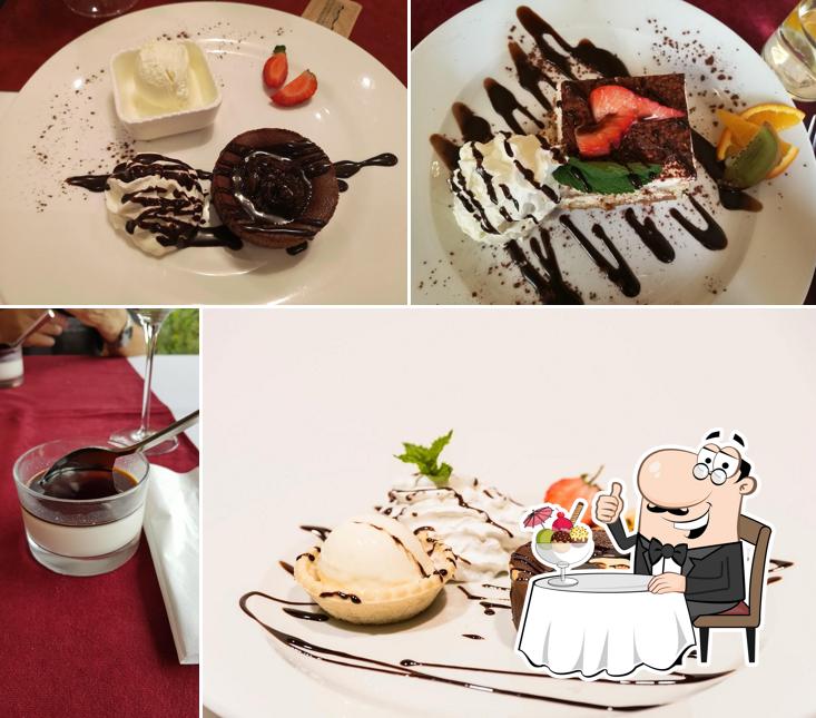 Ristorante Gallo Rosso serves a number of sweet dishes