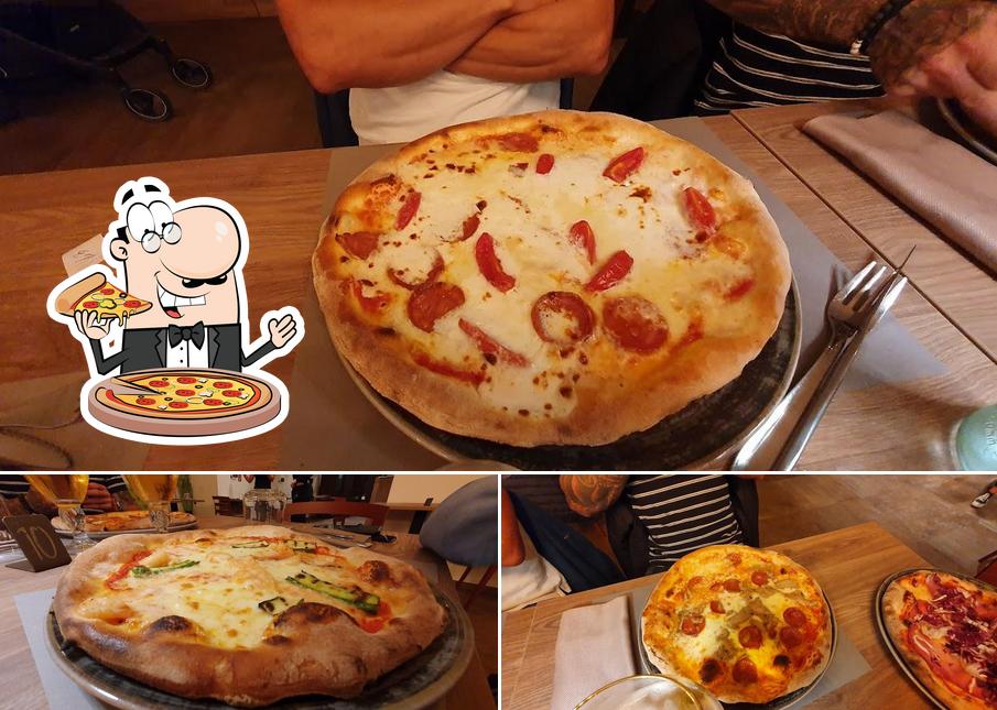Prenez des pizzas à Pizzeria Ristorante 2020 Ventiventi