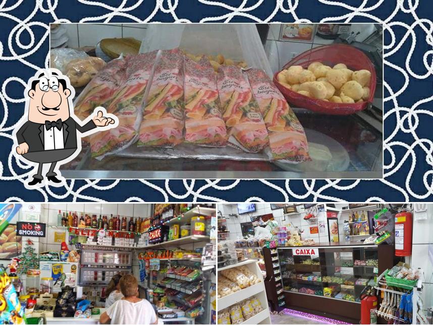 Entre diferentes coisas, interior e comida podem ser encontrados no Panificadora Cristal