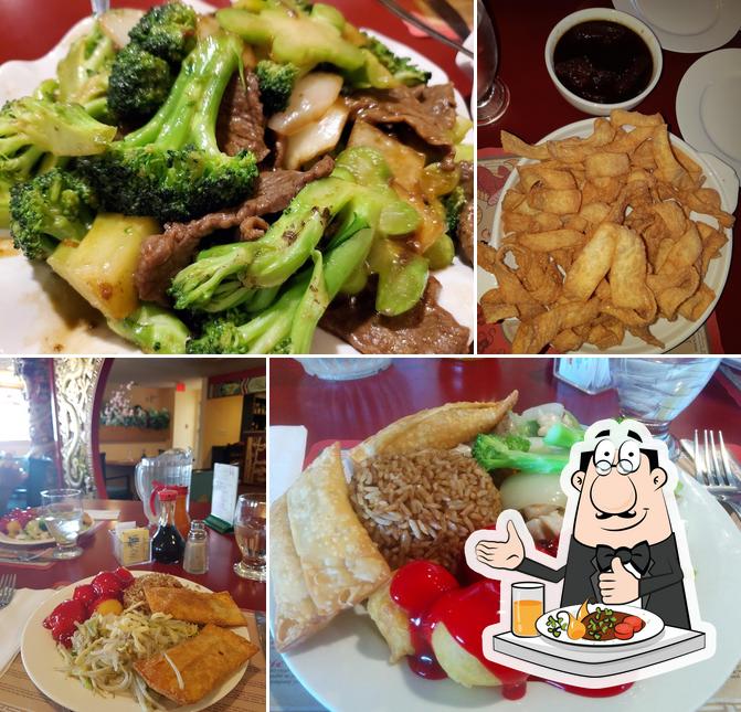 Meals at Huang's Restaurant