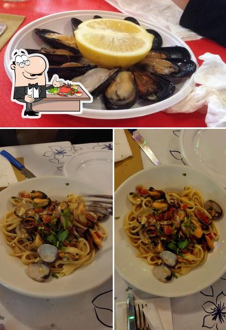 Order seafood at Il Veliero di Micalizzi