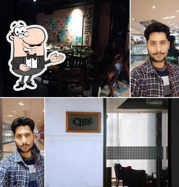 Look at the image of Chill - Hometel Chandigarh