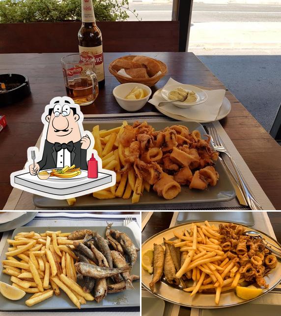 Ordina un piatto di patatine a Fast Food "Riba-stan" Ltd