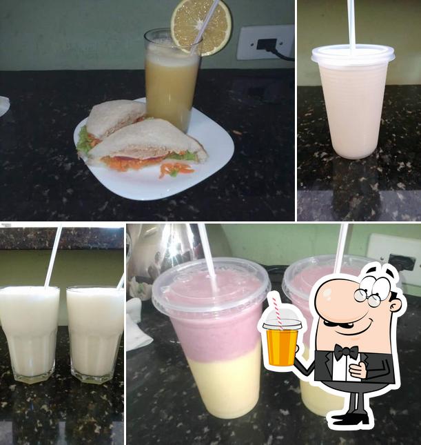 Desfrute de um drinque no Suco&Cia pitangueiras loja 2