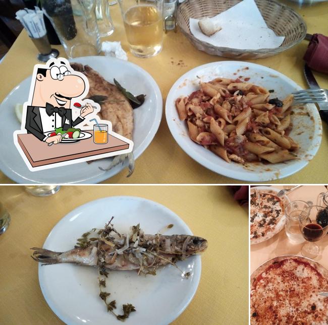 Tra le diverse cose da Albergo Ristorante Pizzeria del Lago, inoltre bar ed edicola si possono trovare la cibo e vino