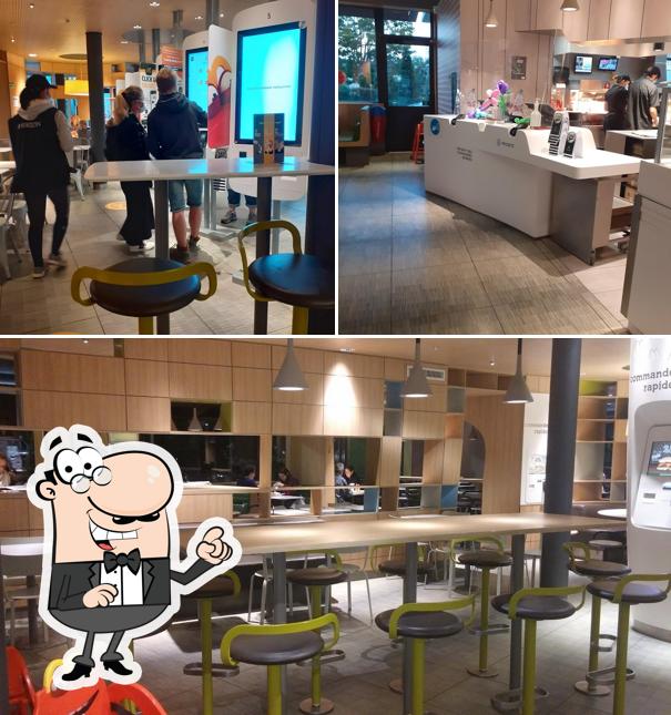 L'intérieur de McDonald's