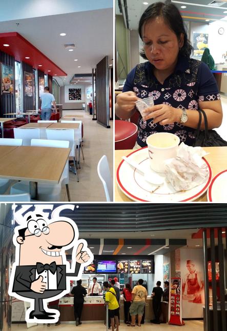 KFC Singkawang Grand Mall restaurant, Singkawang - Restaurant reviews