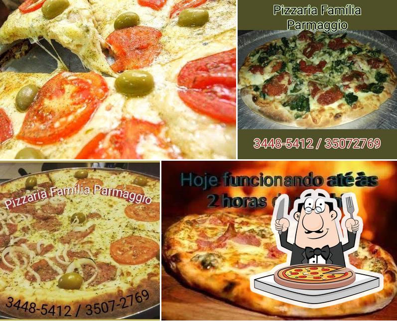 Experimente pizza no Pizzaria A Família Parmaggio