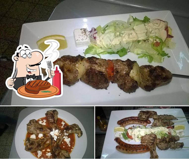 Choisissez des repas à base de viande à Syrtaki Restaurant Grecque