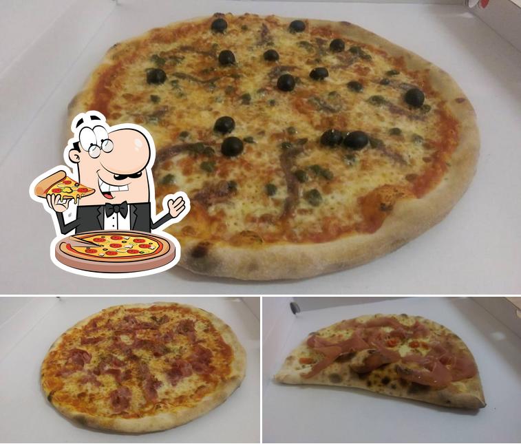 A PizzaStore Cadenazzo, puoi goderti una bella pizza