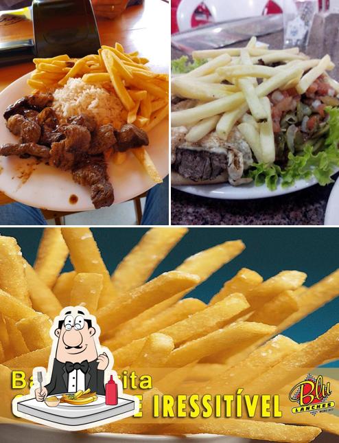 Experimente fritas no Blu Lanches