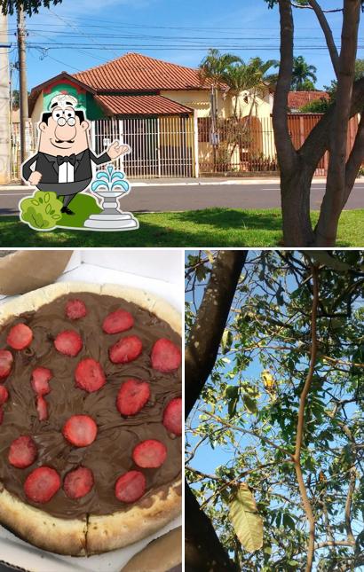 Confira a foto ilustrando exterior e comida a Casa Velha Pizzaria