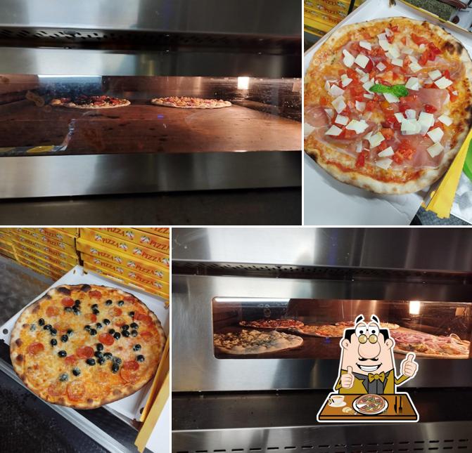 Ordina una pizza a Food Truck "Sa Figu Niedda“