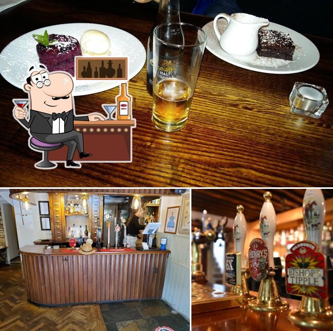Las fotografías de barra de bar y comida en The Bull