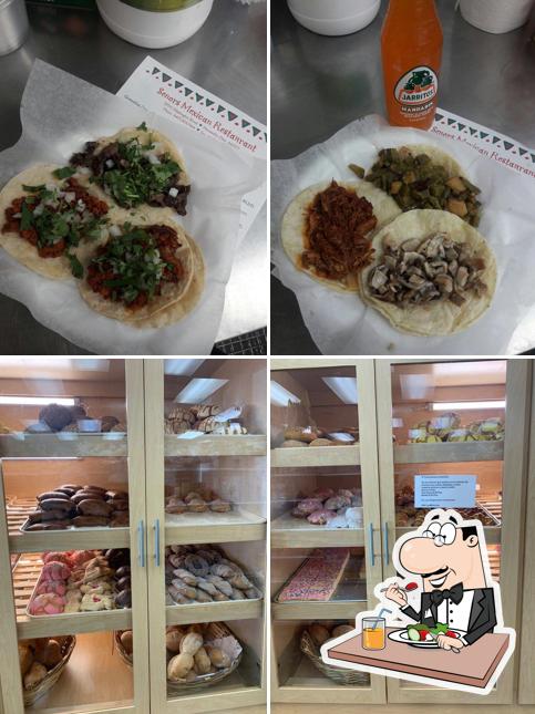 La Mexicana in Painesville Restaurant menu and reviews