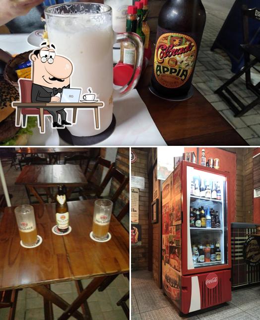 A foto da interior e bebida no Yank Burgers And Beers