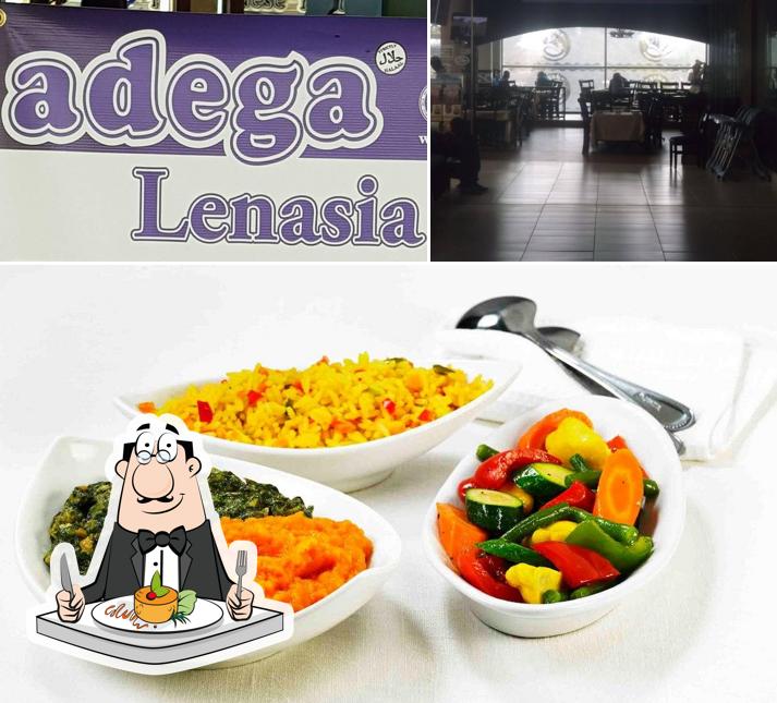 Food at Adega Lenasia