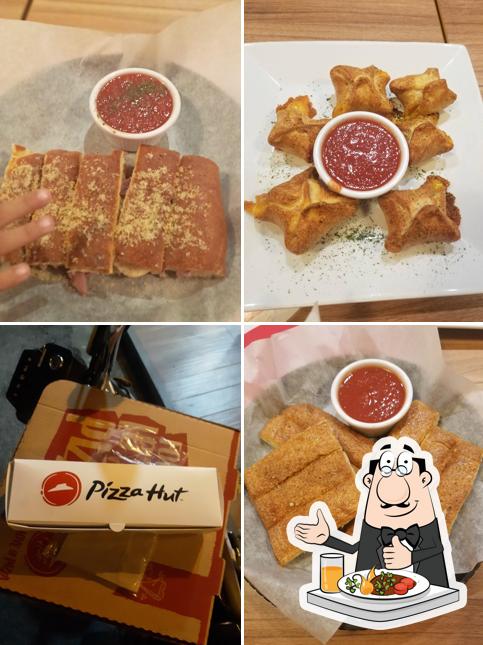 Restaurante Pizza Hut, Santo Domingo, F4QH+MX5 Opiniones del restaurante
