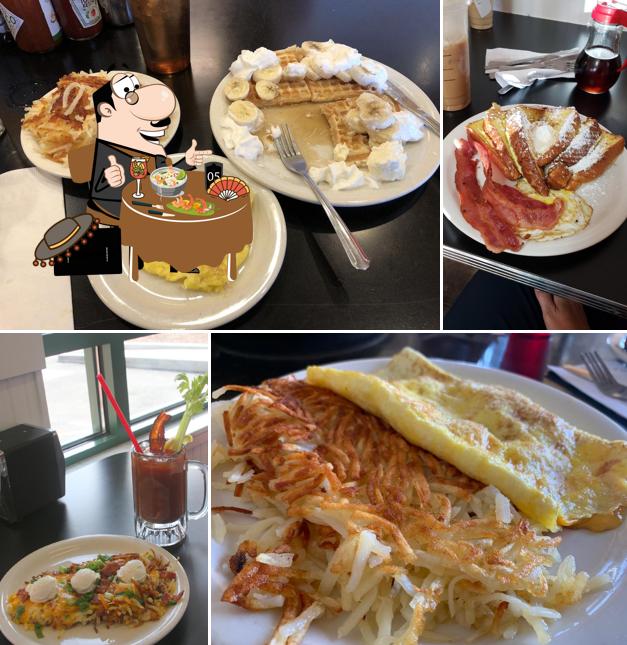 The Red Hut Café, 3660 Lake Tahoe Blvd in South Lake Tahoe Restaurant menu and reviews