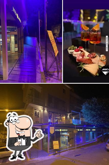 Dai un’occhiata alla immagine che raffigura la esterno e cibo di Marmo lounge