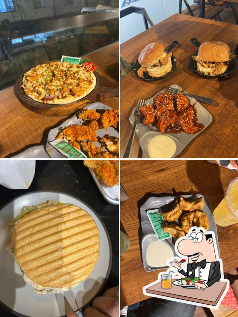 Food at Crust the street food