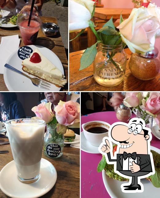 What do you fancy love? cafe, Berlin, Knesebeckstraße 6869