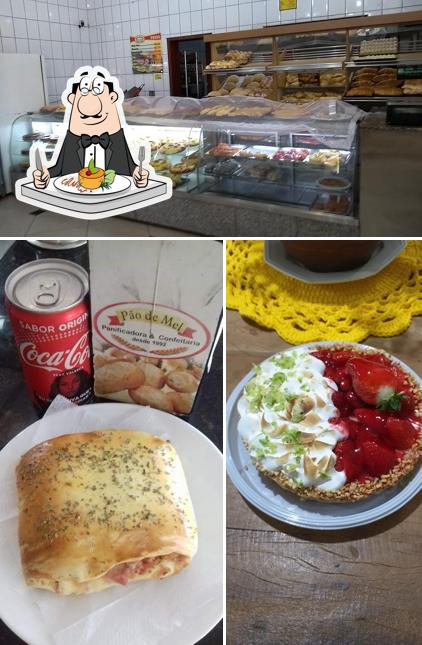 Comida em Padaria Pão de Mel