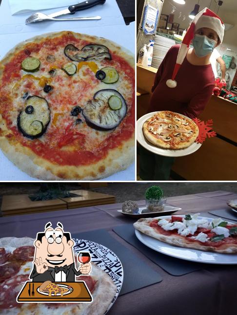 Scegli una pizza a Pizzeria Parco del Mulino