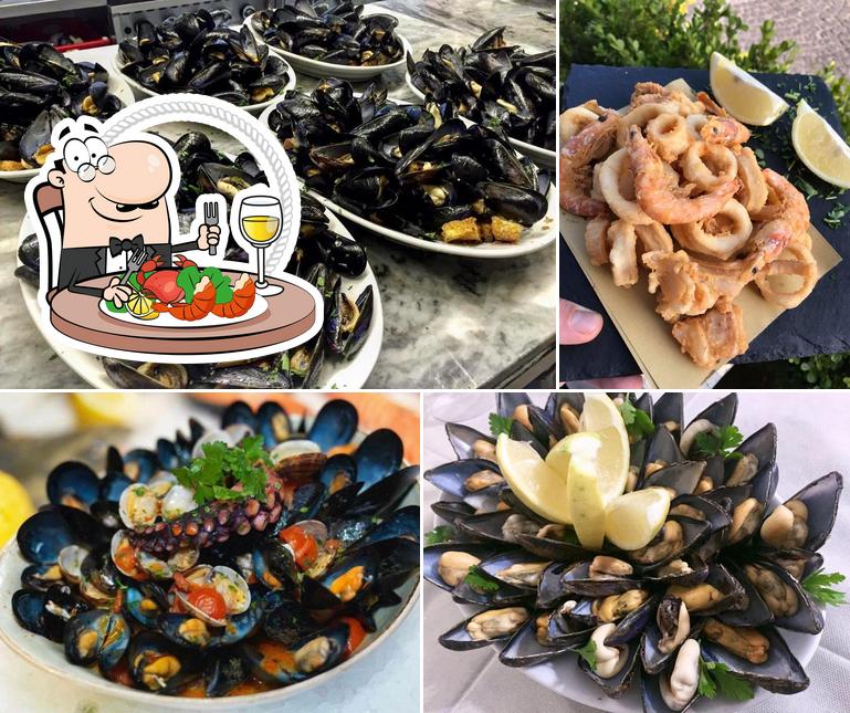 Ordina la cucina di mare a A Favarella