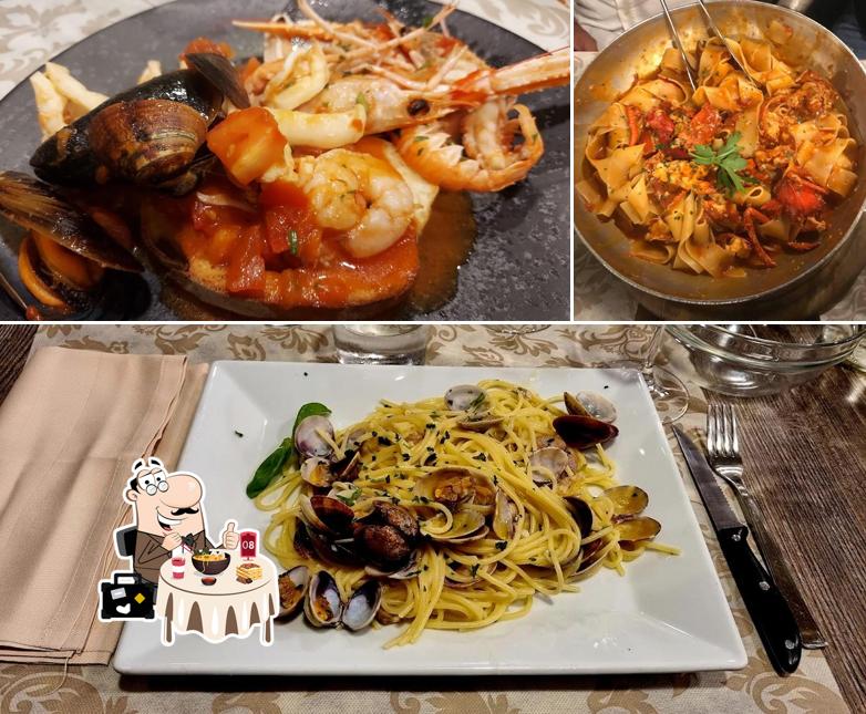 Zuppa di pesce cioppino al Pizzeria Chiaroscuro