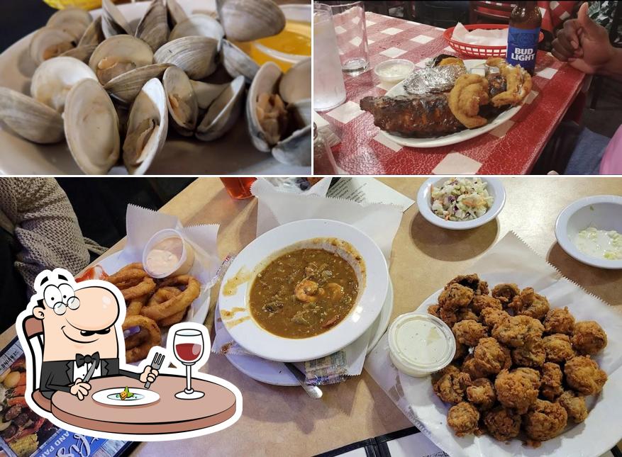 Catfish Deweys in Fort Lauderdale Restaurant menu and reviews